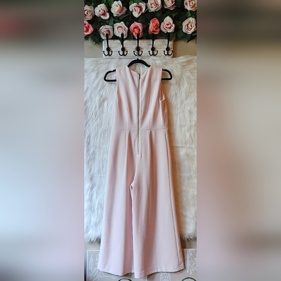 Karl Lagerfeld Paris *Rare* Pastel Pink Sleeveless Jumpsuit - Picture 4 of 9